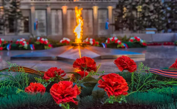 Главное за ночь 9 мая: угроза БПЛА на Ставрополье и Кубани, удар по Брянской области, "указ" Зеленского о параде в Москве