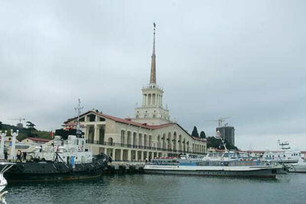 В Сочи будет громко, жителям сообщили о стрельбе