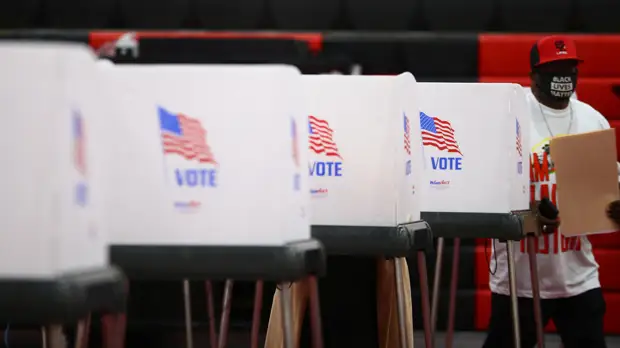 Поиск ориентира: как могут измениться курсы доллара и евро в ноябре