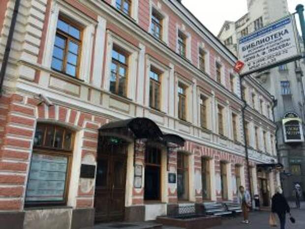 Лекцию о поэзии прочитают сотрудники Дома Алексея Лосева. Фото: Анна Быкова