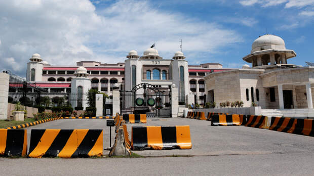 Назван состав делегаций на переговорах Ирана и США в Пакистане