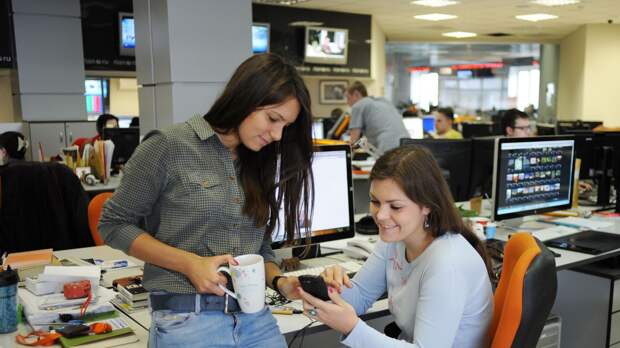 Психолог призвала сохранить традицию «жаловаться незнакомцам»