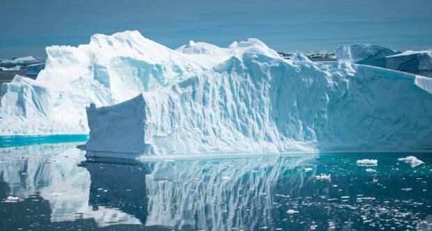 Тепло из глубин океана начало подбираться к Антарктиде — это тревожный сигнал