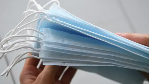 В Подмосковье выявили многократно завышавшую цены на медмаски компанию