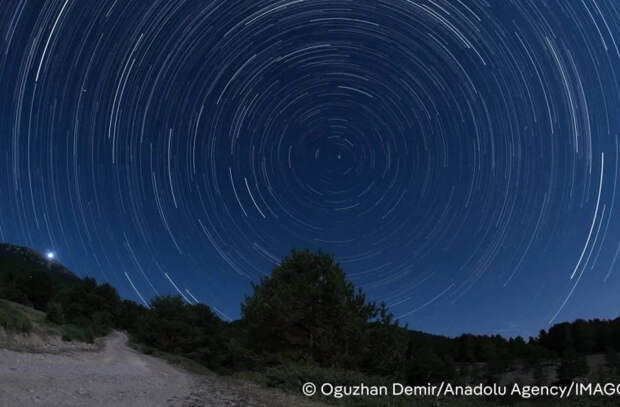 Метеорный поток Персеид, каждый год появляющийся в середине августа, достиг своего пика