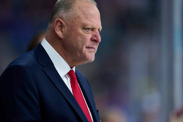 Спектакль окончен - в «Шанхае» могут расстаться с именитым тренером НХЛ Галланом