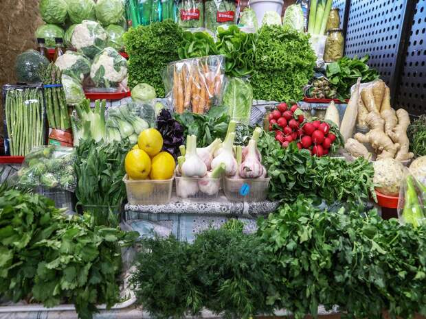 Более 100 партий овощей и фруктов вернулись из Тюменской области