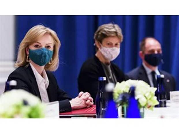 Британия готовит России страшную кару: возврат "русского золота" в Москву