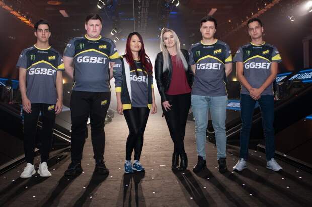 Коллектив NAVI стали победителями чемпионата Европы по PUBG Mobile 90 Коллектив NAVI стали победителями чемпионата Европы по PUBG Mobile 38