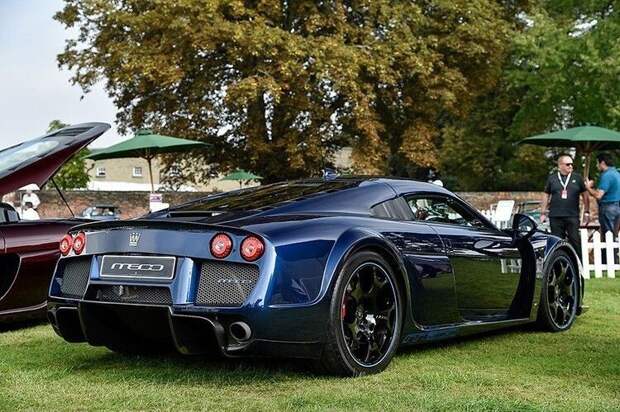 Noble M600 – агрессивный, но в то же время просто-таки королевский внешний вид