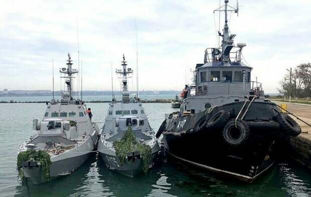Порошенко сдержал обещание. Украинский флот снова в Крыму!