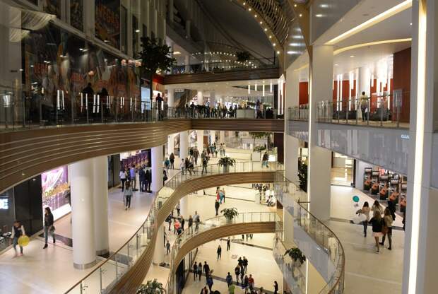 Зумеры начали спасать торговые центры