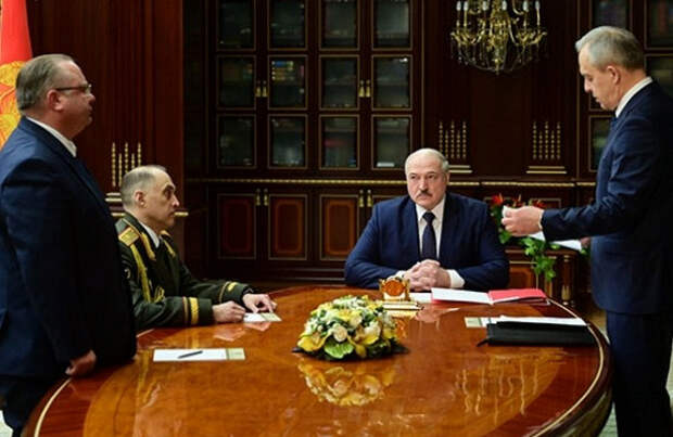 Лукашенко заявил о наступлении «непростых времен» в Белоруссии