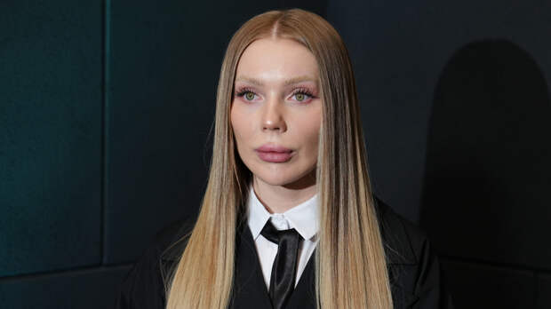 Карина Кросс расплакалась из-за критики после свадьбы: «Люди перестали чувствовать»