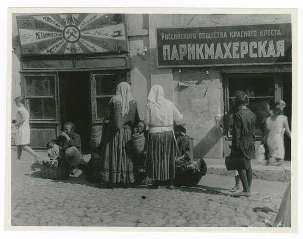 «Бублички», «12 стульев» и «Чемоданчик»: НЭП как субкультура