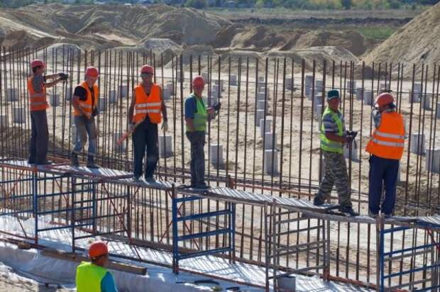 Правительство поддержало упрощение процедуры въезда трудовых мигрантов из Таджикистана