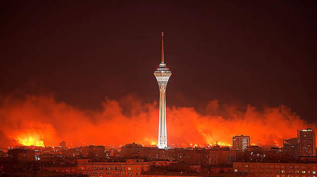 На связь вышел иранский профессор: "Мы ожидали. Здесь все знают, кто такие Нетаньяху и Трамп"
