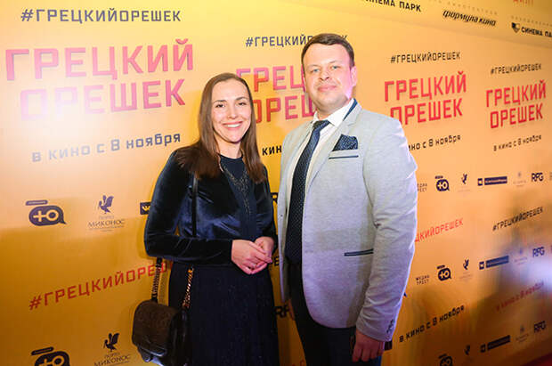 Елена Панова с гостем премьеры