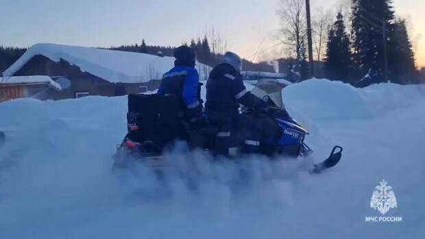 Кадры поиска пропавших в Пермском крае туристов