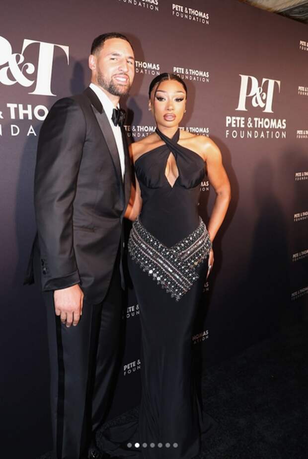 «Терпела перепады настроения и плохое обращение». Подруга Клэя Томпсона Megan Thee Stallion обвинила игрока в изменах