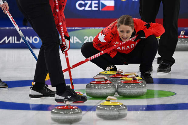 Первые соревнования на зимних Олимпийских играх завершились