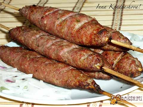 люля-кебаб из свинины