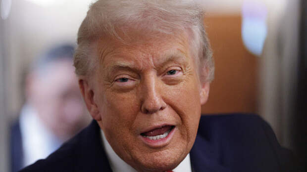 Axios: Трамп по-прежнему допускает возможность военной атаки на Иран