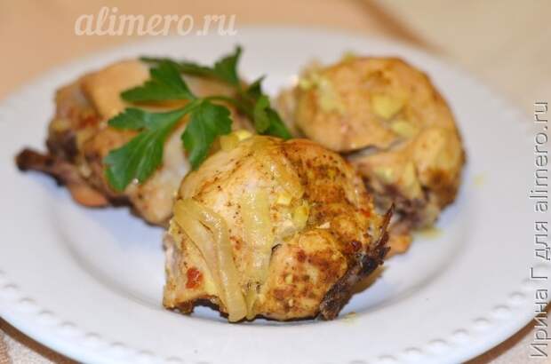 курица, запеченная в пакете курица, запеченная в пакете
