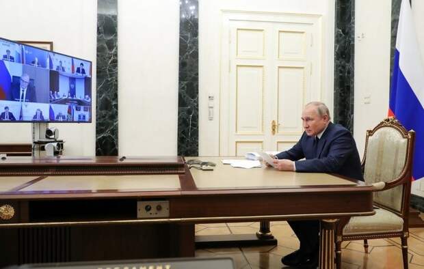 Белоусов надел военную форму на совещание Путина с членами Совбеза