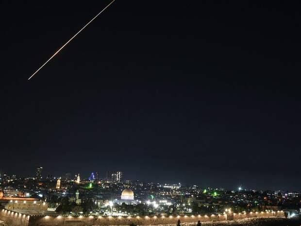 CNN: Иран ударил по 9 военным базам США на Ближнем Востоке