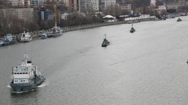 Постпред Крыма Мурадов заявил об изменении статуса моря в Ростовской области