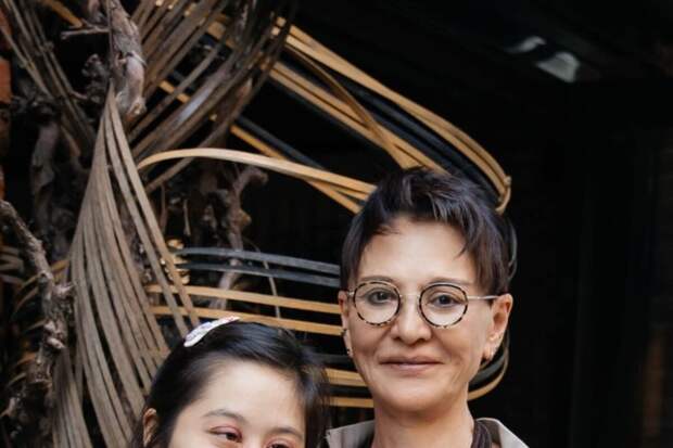 Экс-политик Ирина Хакамада опубликовала фото с особенной дочерью