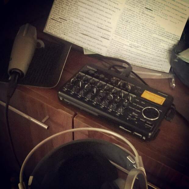 Портативная студия в колонии строгого режима. Фото из архива семьи Александра.