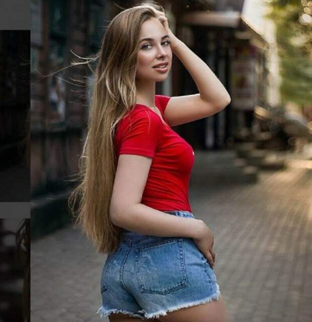 Девушки в шортах Девушки в шортах
