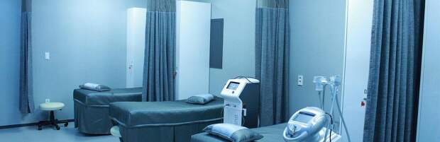 В Алматы врачи провели уникальную операцию беременной на 38-й неделе