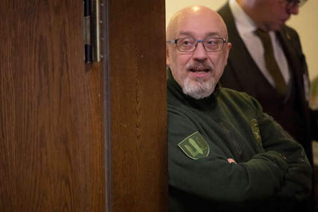 НАБУ провело обыски у бывшего министра обороны Алексея Резникова