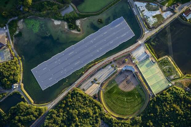 СЭС на 2,3 МВт рядом с полем для бейсбола в префектуре Хиого в мире, источник энергии, солнечные панели, технологии, энергия, япония