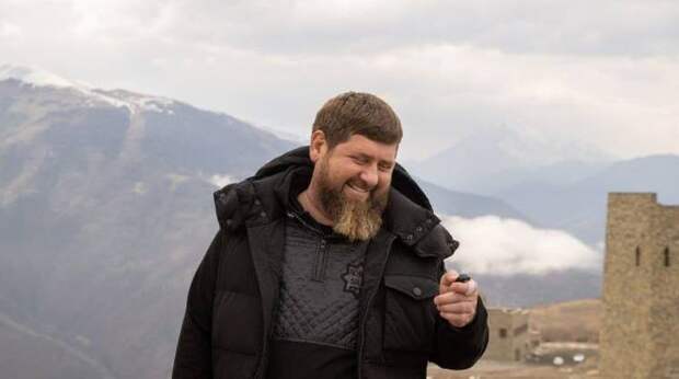«Можете хоть локти стереть»: Кадыров ответил «гаагским тунеядцам»