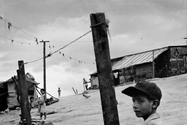 46 фото Жана Гауми о том, что происходило в мире с 1980-х по 2000-е