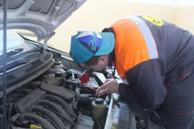 Готовим, ремонтируем авто и делаем маникюр: чемпионат "Абилимпикс" стартовал в Приморье