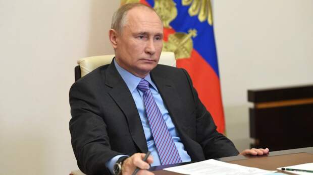 Bloomberg: Путин бросил вызов Западу, пригласив на учения «Восток-2022» Китай и Индию
