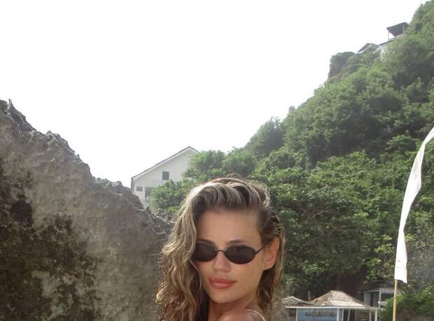 Бывшая жена музыканта Никиты Преснякова опубликовала фото в бикини