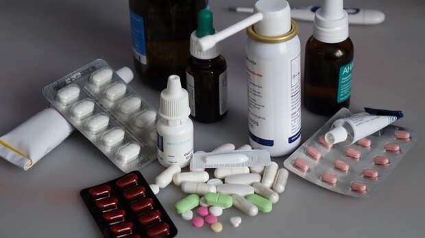 Прошло исследование: сколько жители Росси  тратят на лечение простуды.