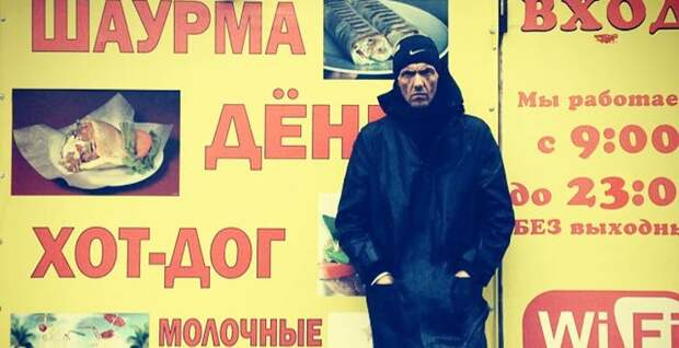 Die Antwoord в Красноярске иностранец, приключения, россия