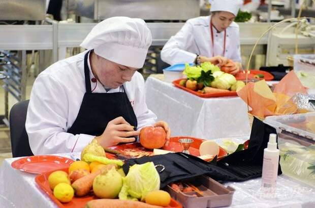 Выполнение конкурсных заданий требовало от участников максимальной концентрации: в финале «Абилимпикса» уровень мастерства соперников необычно высокий.