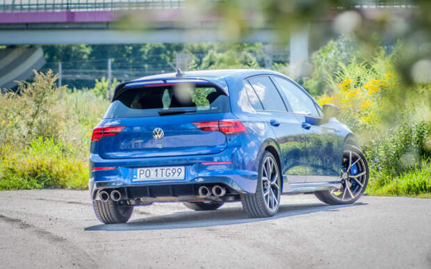 VW Golf R (фото: Якуб Корнацки / Automotyw.com)