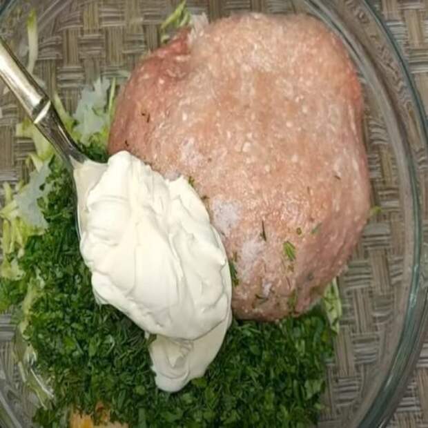 Вместо надоевших котлет. Вкусный ужин из кабачка: быстро и руки чистые
