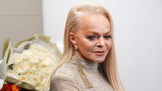 «Я всех простила»: Лариса Долина оставила в прошлом историю с квартирой и мошенниками