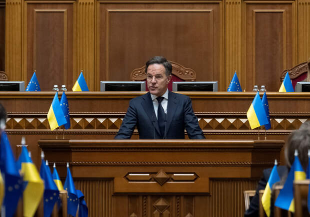 Рютте призвал страны НАТО покопаться в запасах оружия для Киева