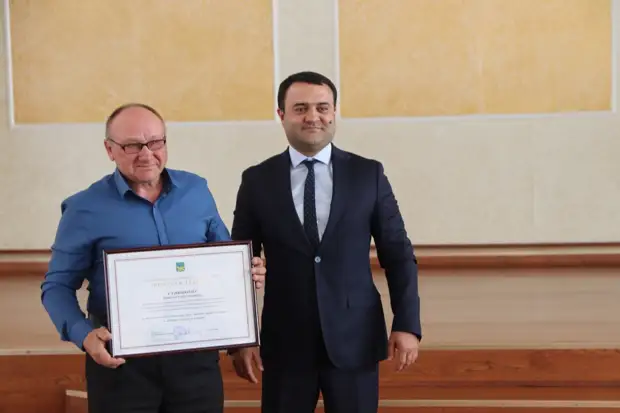 Всегда на передовой: коллектив станции скорой помощи чествовали в Уссурийске